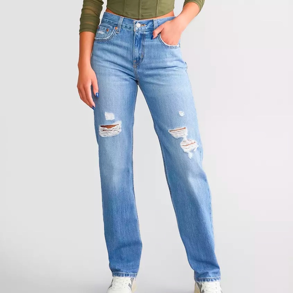 🆕 Levi's | Low Pro Straight Jeans - Size 24X32.